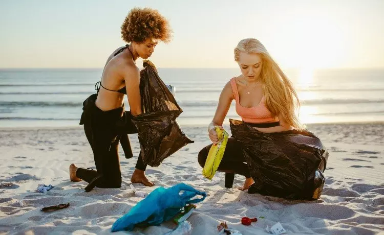 Paisajes naturales de Playa Esmeralda que reflejan la importancia de la conservación